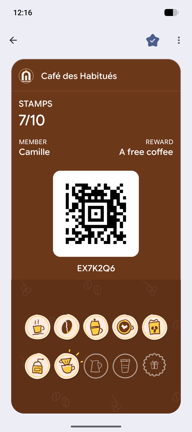 Sample loyalty card from Café des Habitués in Apple Wallet: 7 of 10 stamps, reward: A free coffee.